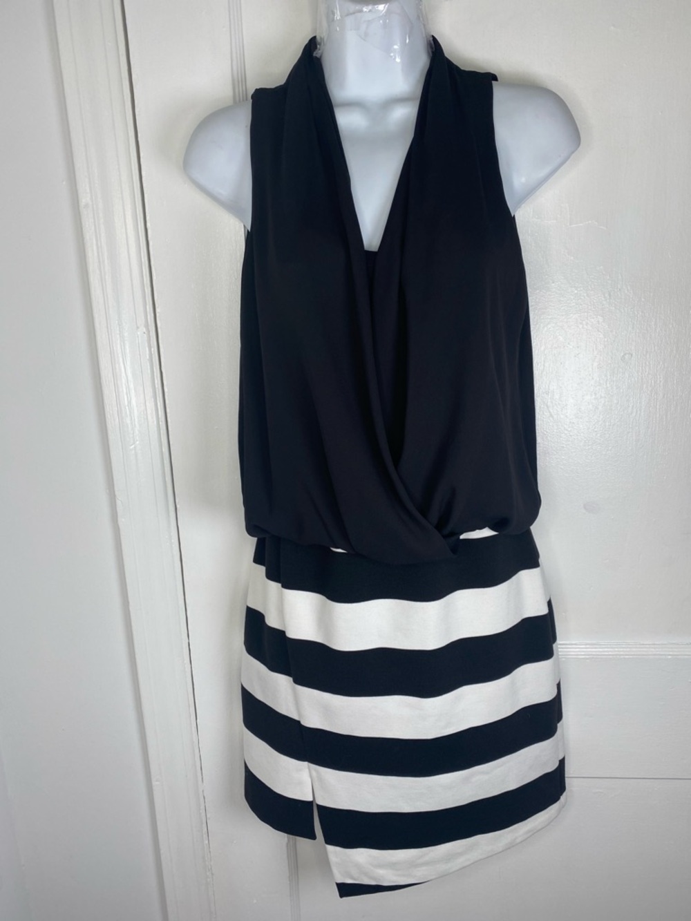 Fifteen Twenty Nordstrom Black & White Steiped Sleeveless Dress w Draped Top
